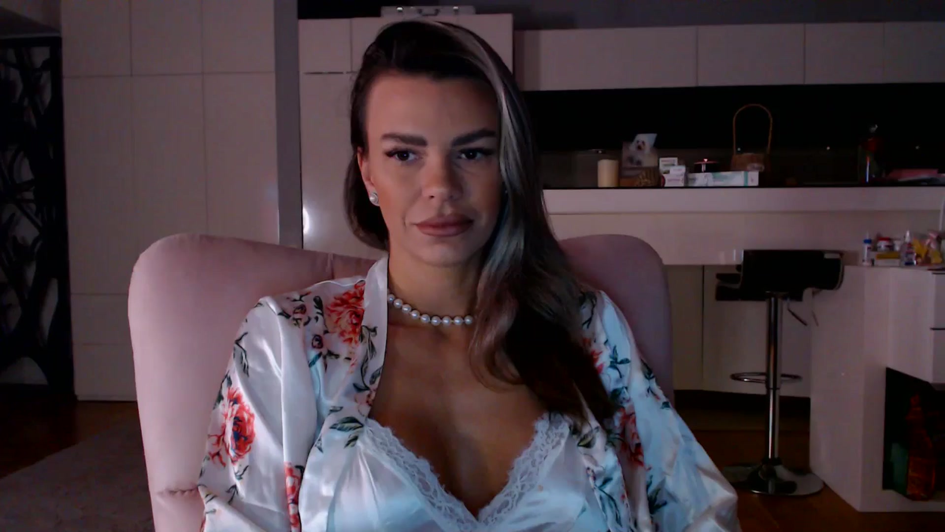 Gallery image thumbnail from D_y_y's myfreecams stream on, 04/02/2026, 03:40 image 7 of 20