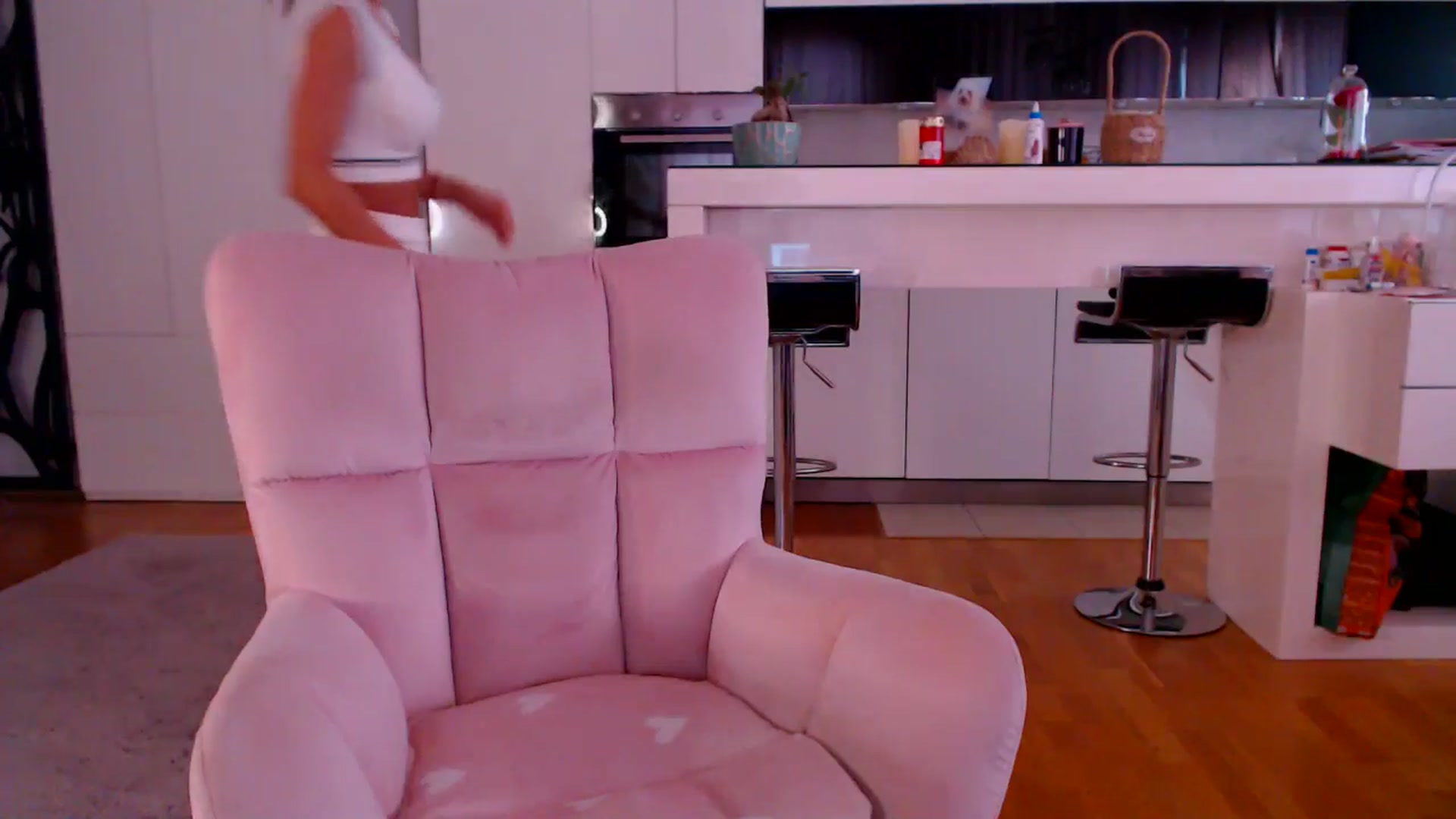 Gallery image thumbnail from D_y_y's myfreecams stream on, 04/14/2026, 05:34 image 7 of 20
