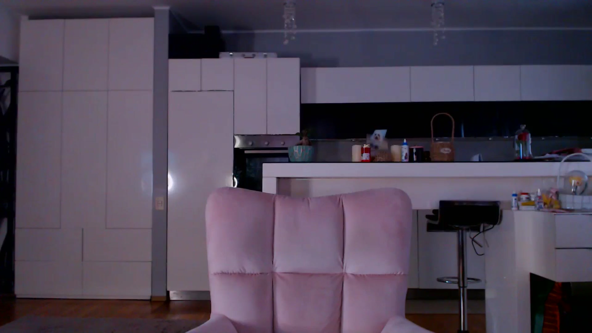 Gallery image thumbnail from D_y_y's myfreecams stream on, 04/22/2026, 05:13 image 7 of 20