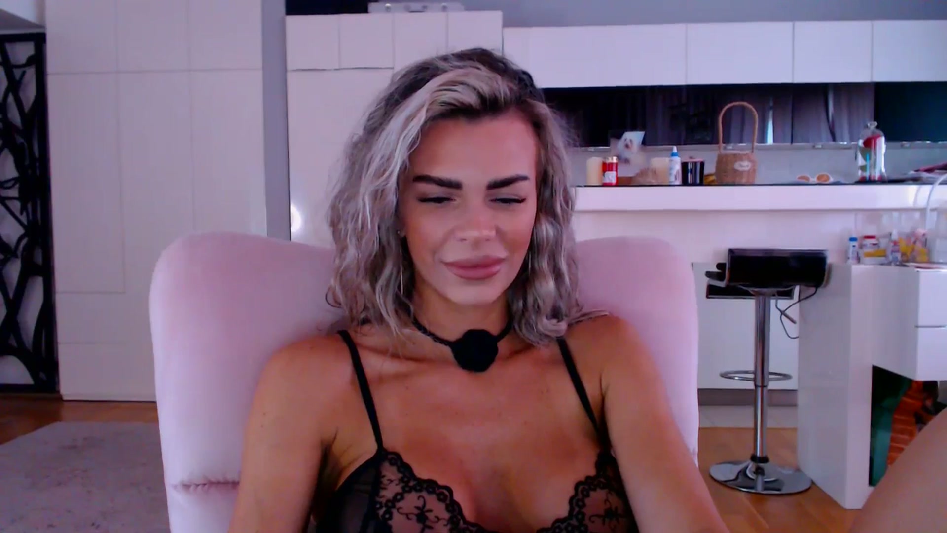 Gallery image thumbnail from D_y_y's myfreecams stream on, 04/29/2026, 05:03 image 20 of 20