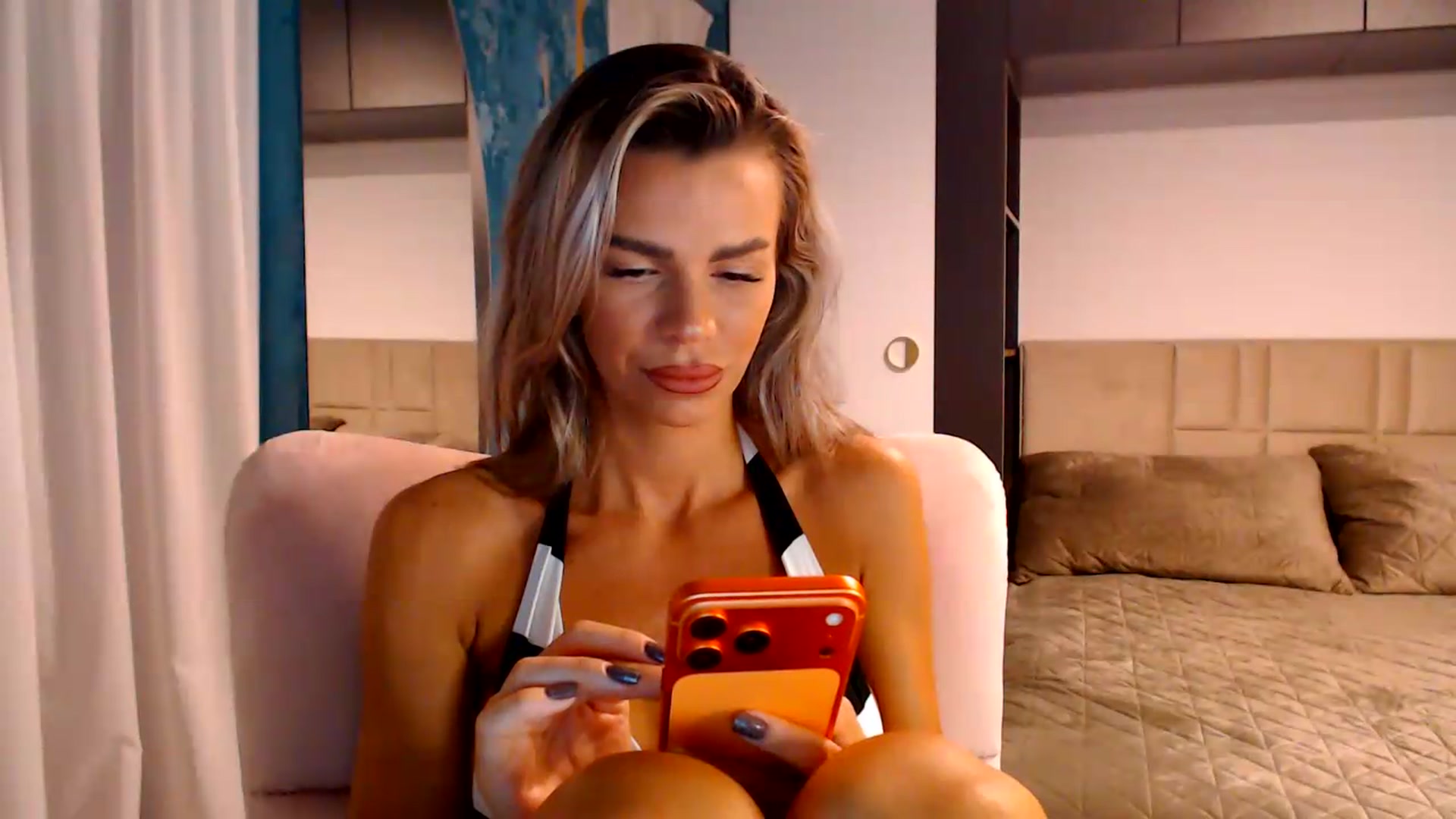 Gallery image thumbnail from D_y_y's myfreecams stream on, 06/28/2026, 05:13 image 20 of 20