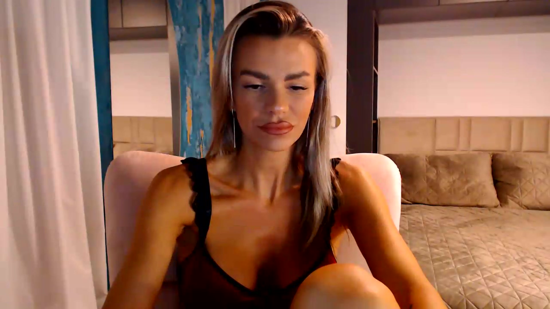 Gallery image thumbnail from D_y_y's myfreecams stream on, 06/29/2026, 06:02 image 9 of 20