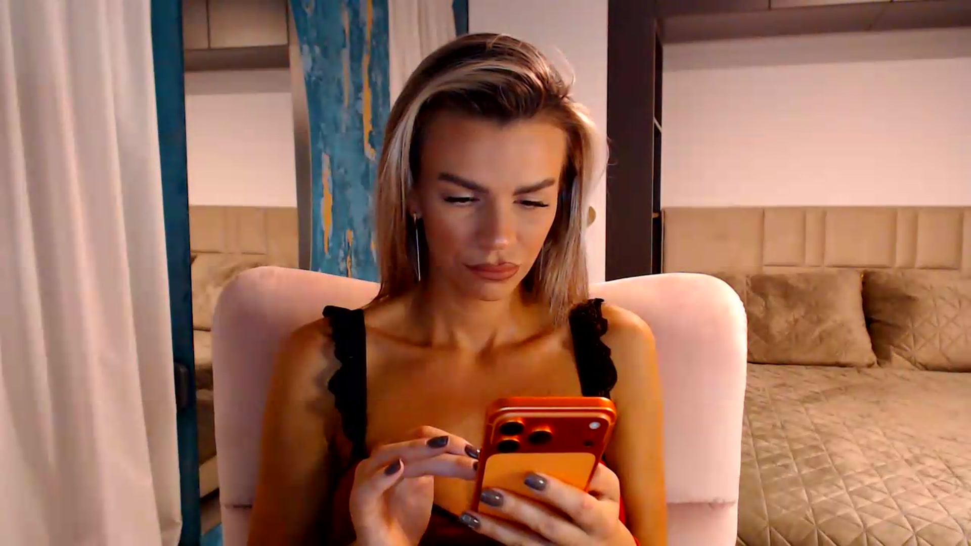 Gallery image thumbnail from D_y_y's myfreecams stream on, 06/29/2026, 06:02 image 20 of 20