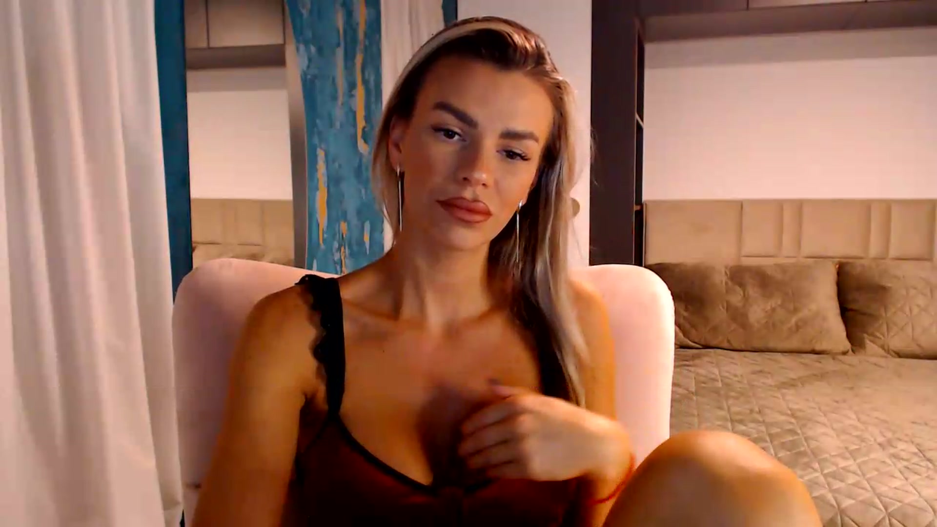 Gallery image thumbnail from D_y_y's myfreecams stream on, 06/29/2026, 06:02 image 10 of 20