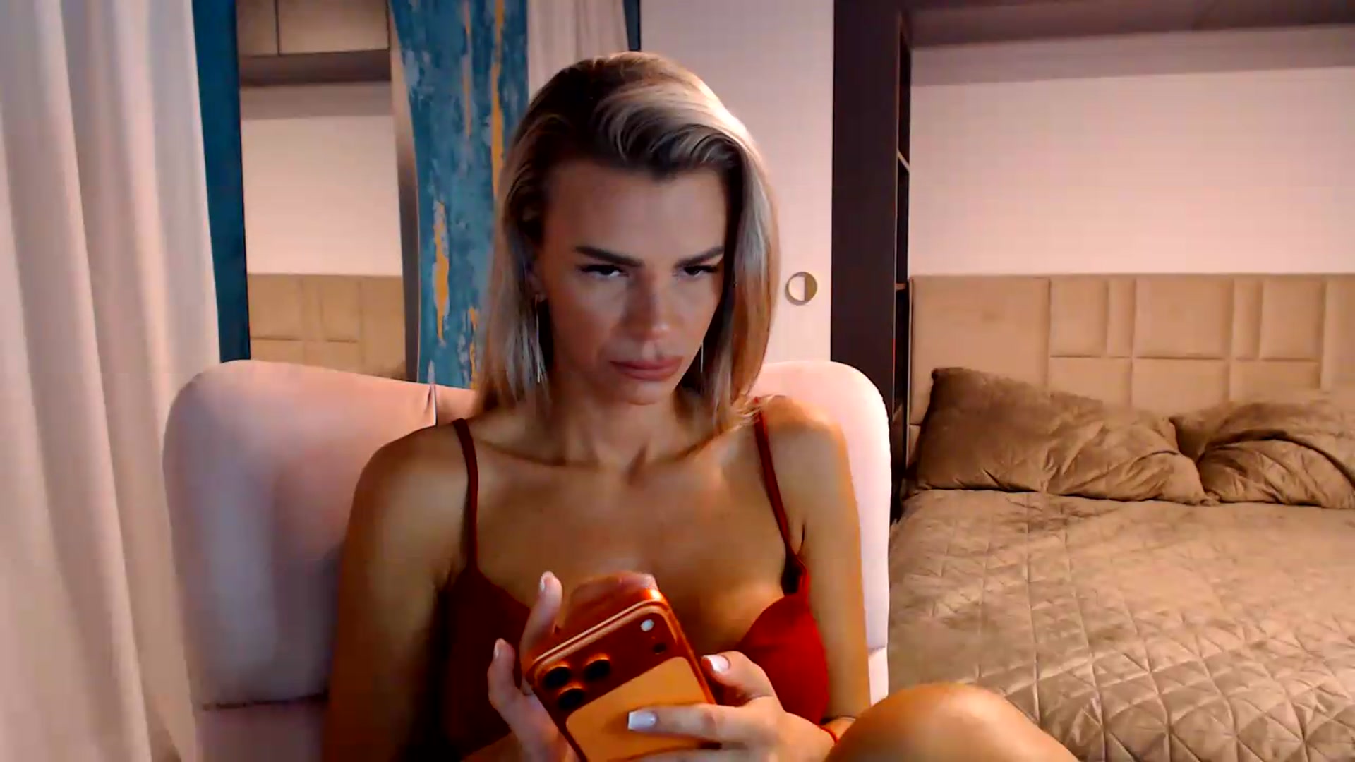 Gallery image thumbnail from D_y_y's myfreecams stream on, 07/24/2026, 04:38 image 7 of 20