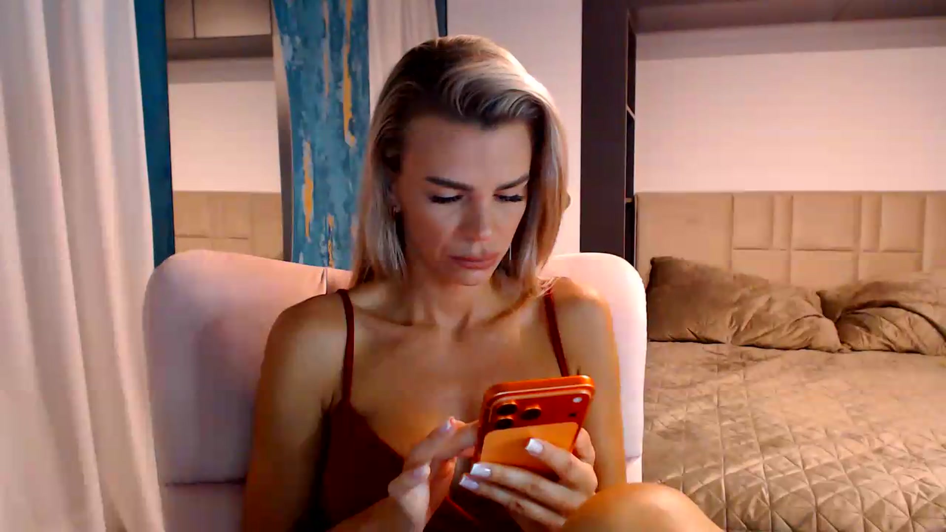 Gallery image thumbnail from D_y_y's myfreecams stream on, 07/24/2026, 04:38 image 5 of 20