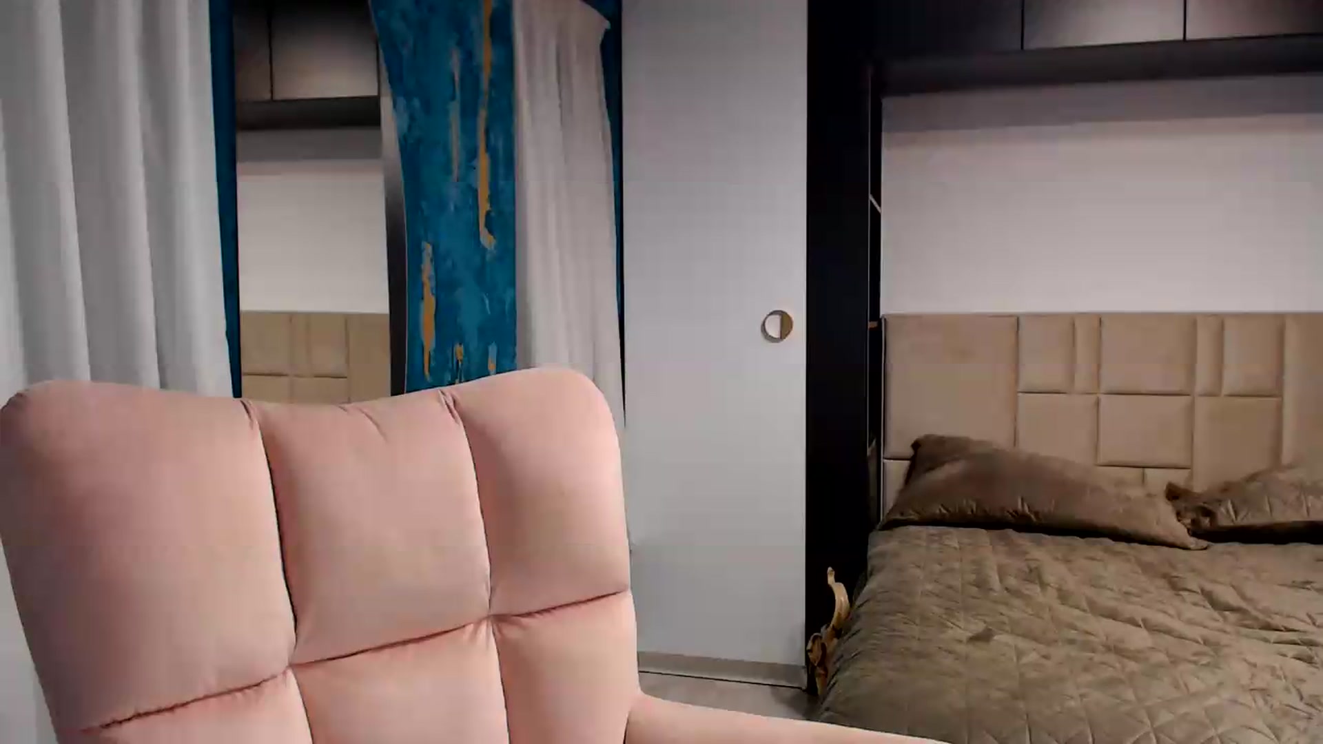 Gallery image thumbnail from D_y_y's myfreecams stream on, 08/28/2026, 05:17 image 2 of 20