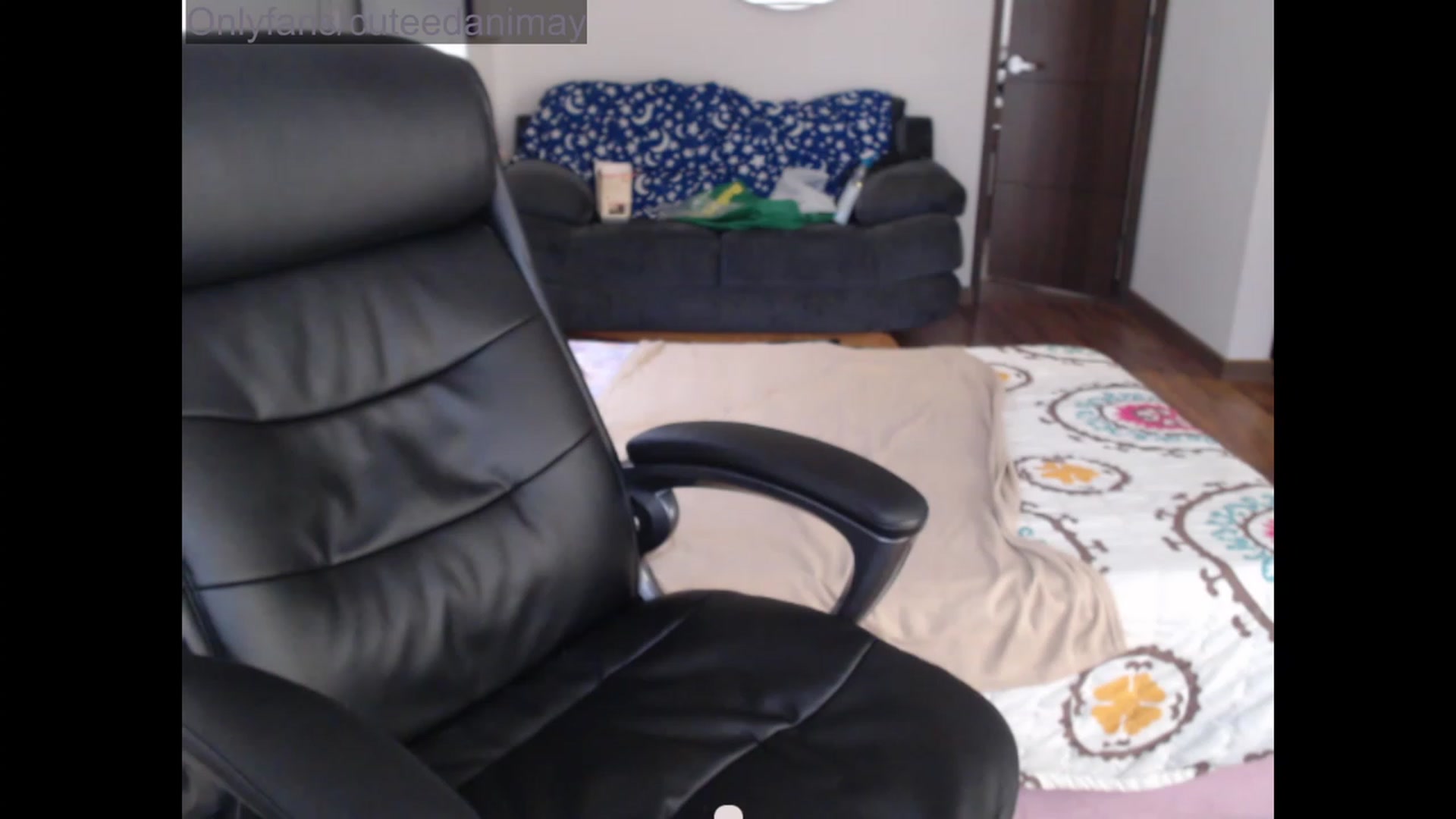 Gallery image thumbnail from Daaniela's myfreecams stream on, 06/19/2023, 16:26 image 20 of 20