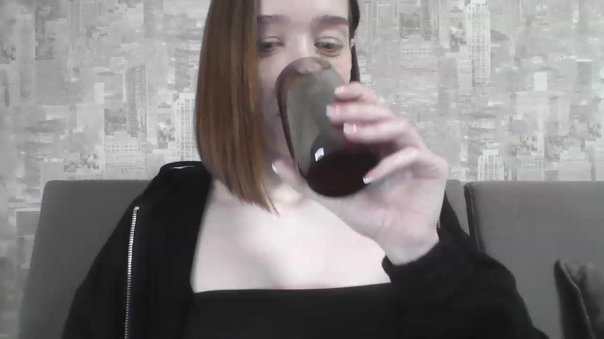 Gallery image thumbnail from DacotaDoll's myfreecams stream on, 01/28/2023, 20:16 image 16 of 20