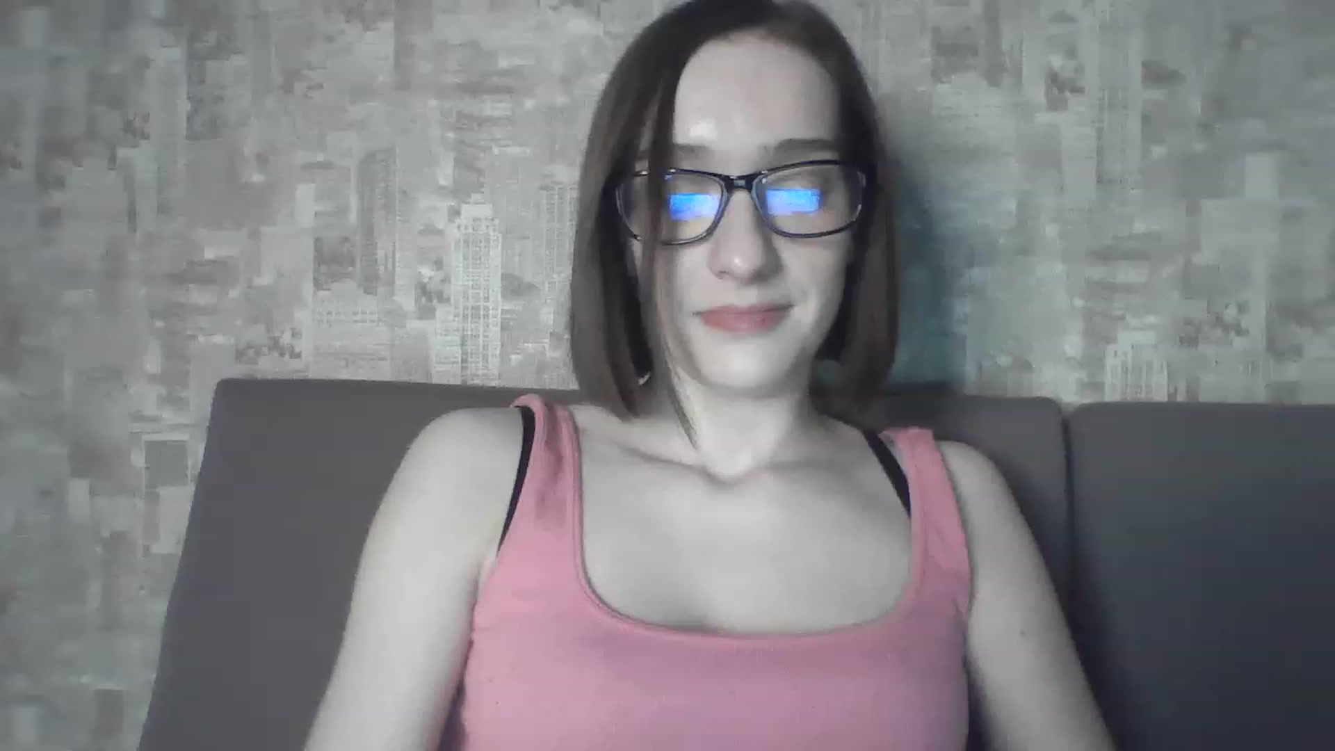 Gallery image thumbnail from DacotaDoll's myfreecams stream on, 03/04/2023, 18:38 image 4 of 20