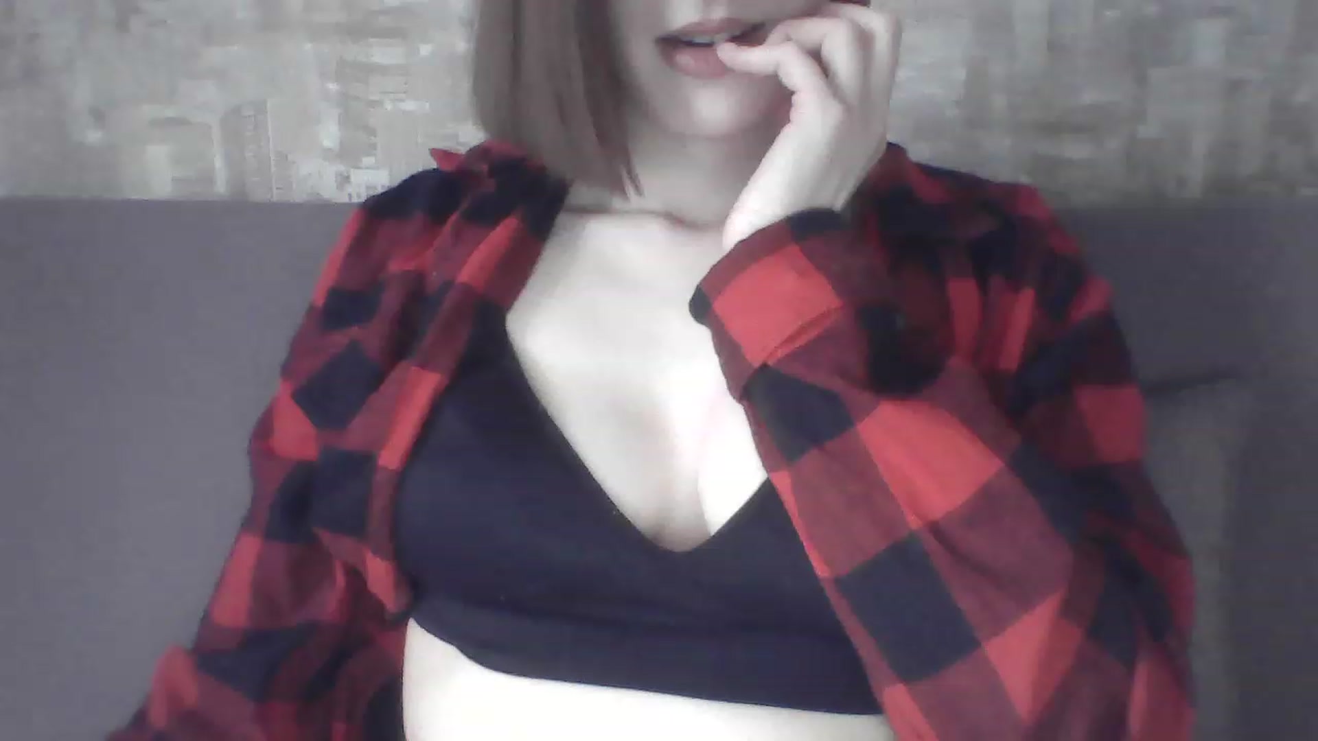 Gallery image thumbnail from DacotaDoll's myfreecams stream on, 03/07/2023, 14:08 image 16 of 20