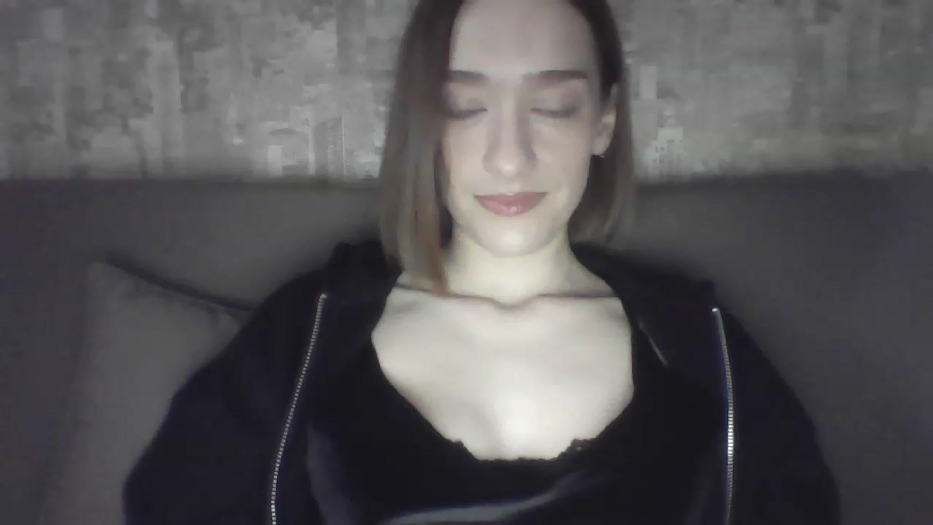 Gallery image thumbnail from DacotaDoll's myfreecams stream on, 03/14/2023, 15:36 image 6 of 20