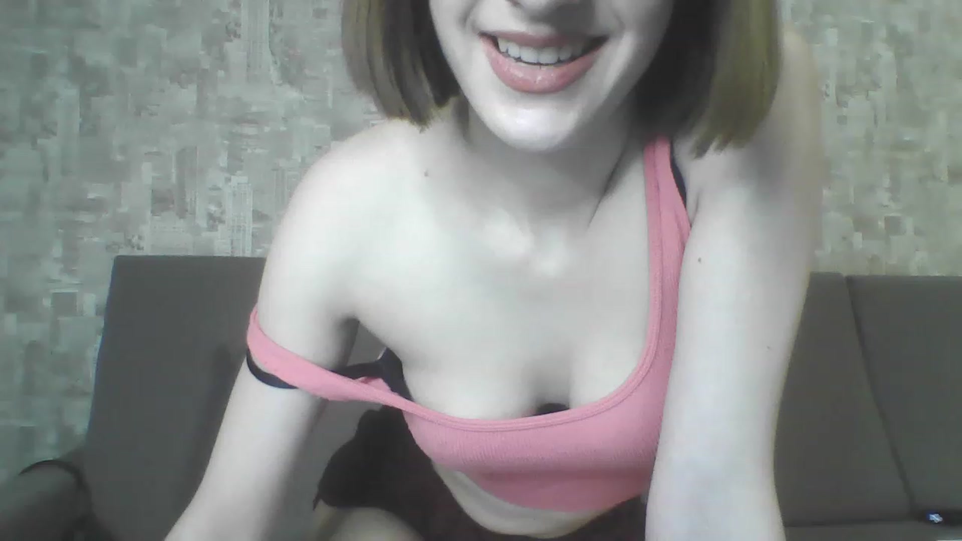 Gallery image thumbnail from DacotaDoll's myfreecams stream on, 03/22/2023, 17:13 image 8 of 20