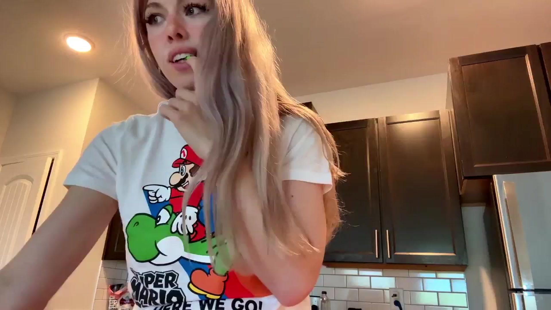 Gallery image thumbnail from DaddyProperty's myfreecams stream on, 04/30/2026, 18:34 image 8 of 20