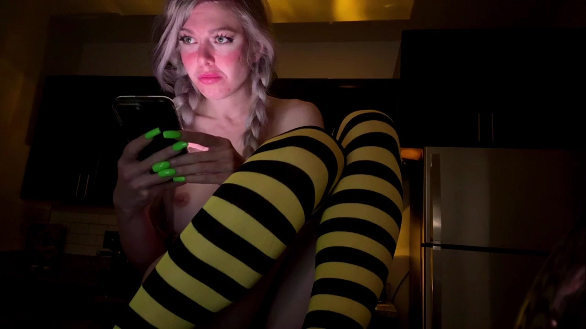 Gallery image thumbnail from DaddyProperty's myfreecams stream on, 05/03/2026, 08:08 image 3 of 20