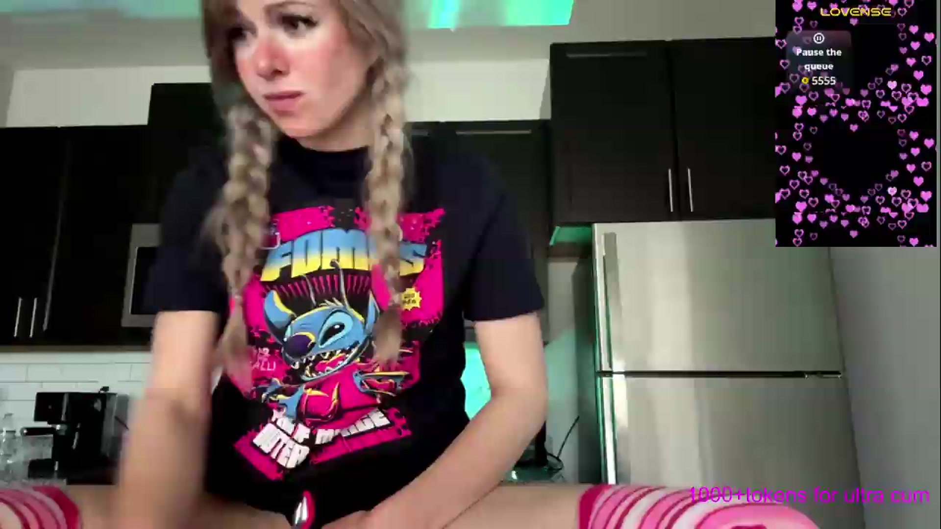 Gallery image thumbnail from DaddyProperty's myfreecams stream on, 05/08/2026, 19:38 image 17 of 20