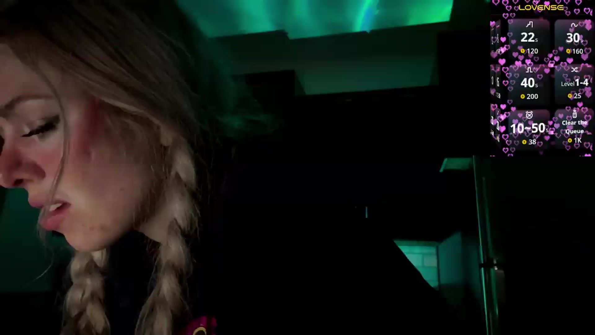 Gallery image thumbnail from DaddyProperty's myfreecams stream on, 05/09/2026, 24:26 image 16 of 20
