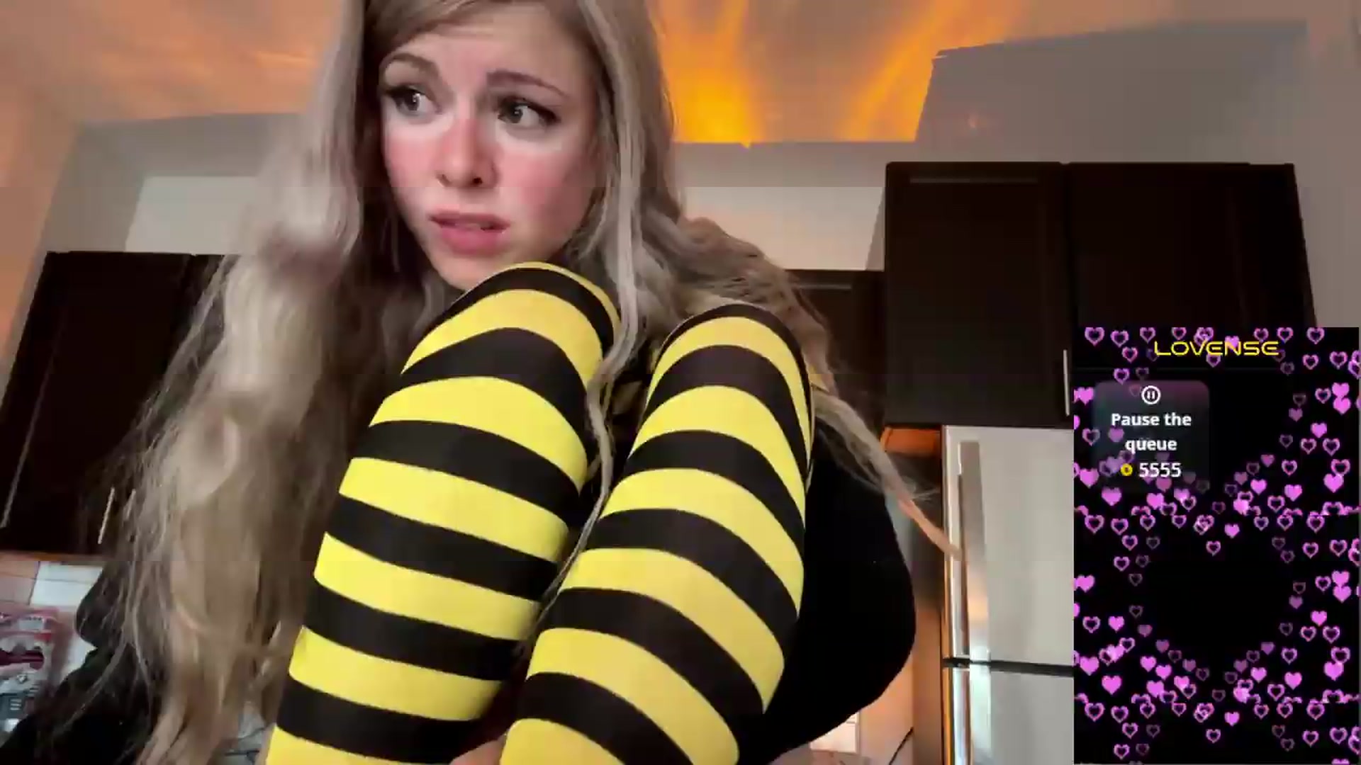 Gallery image thumbnail from DaddyProperty's myfreecams stream on, 05/10/2026, 19:24 image 11 of 20