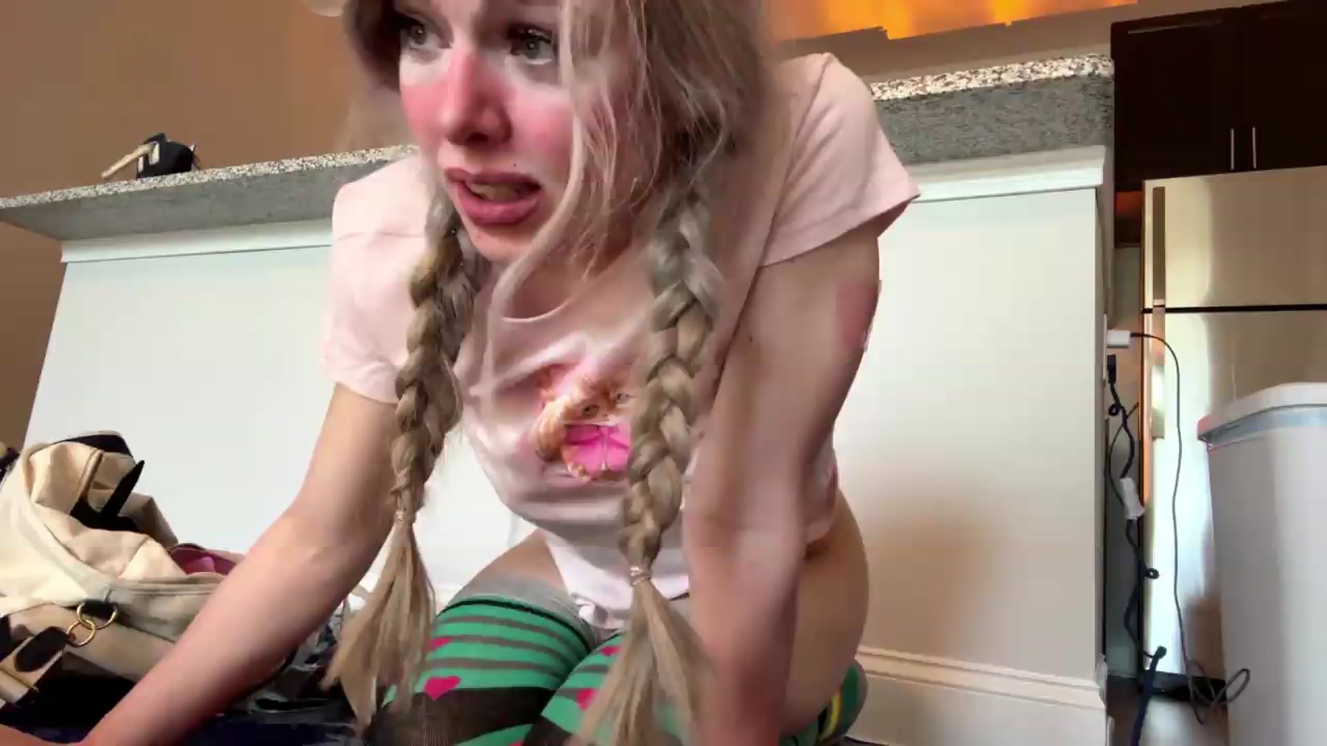 Gallery image thumbnail from DaddyProperty's myfreecams stream on, 05/15/2026, 16:21 image 18 of 20