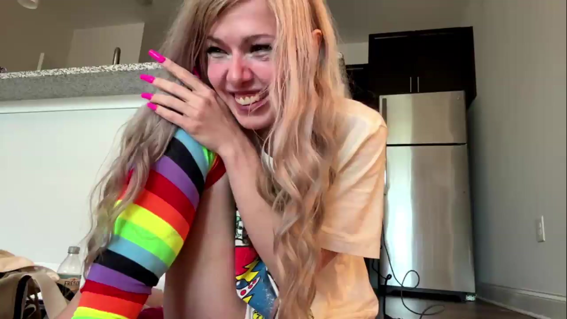 Gallery image thumbnail from DaddyProperty's myfreecams stream on, 05/17/2026, 20:19 image 6 of 20