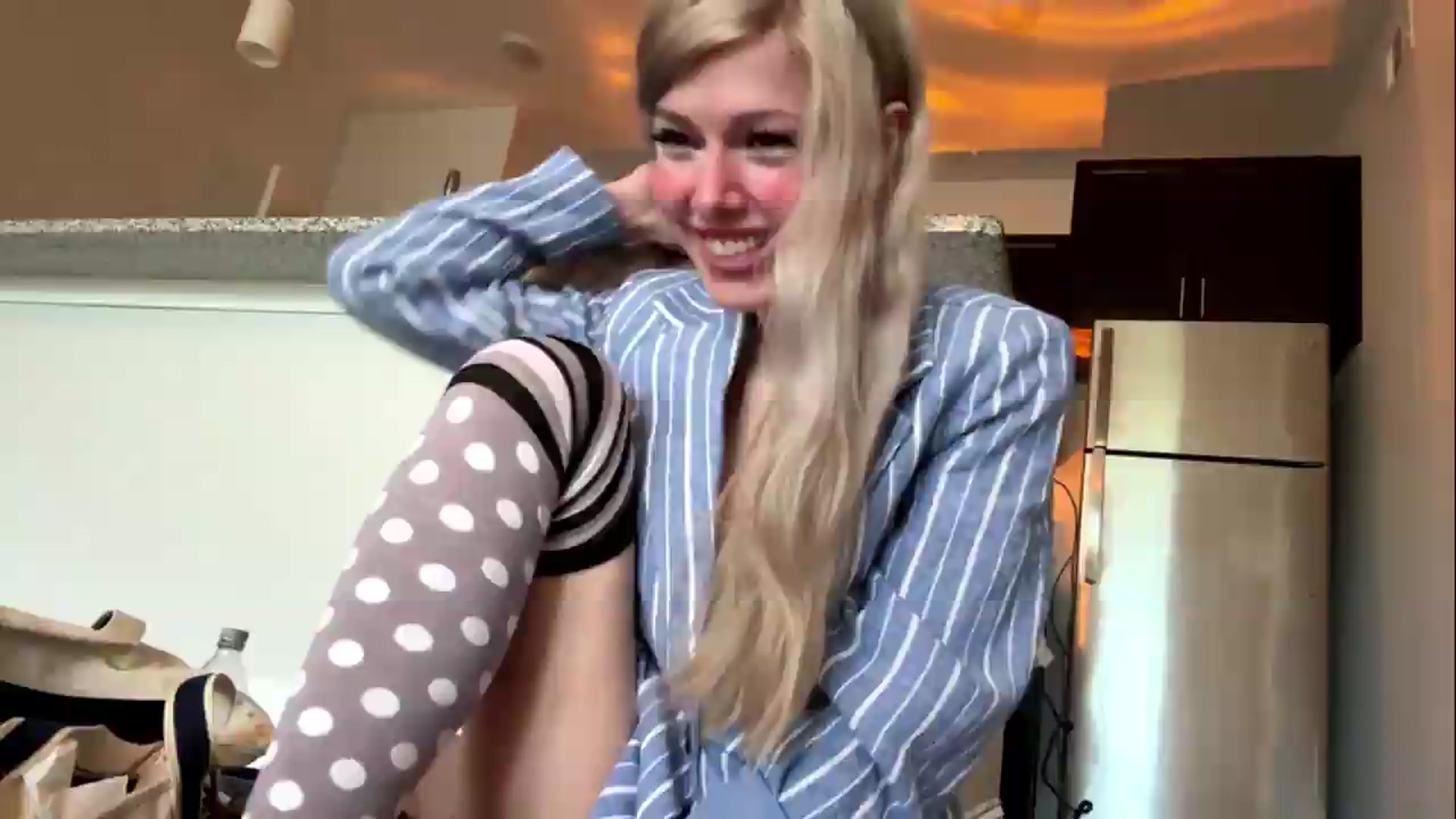 Gallery image thumbnail from DaddyProperty's myfreecams stream on, 05/18/2026, 18:47 image 17 of 20