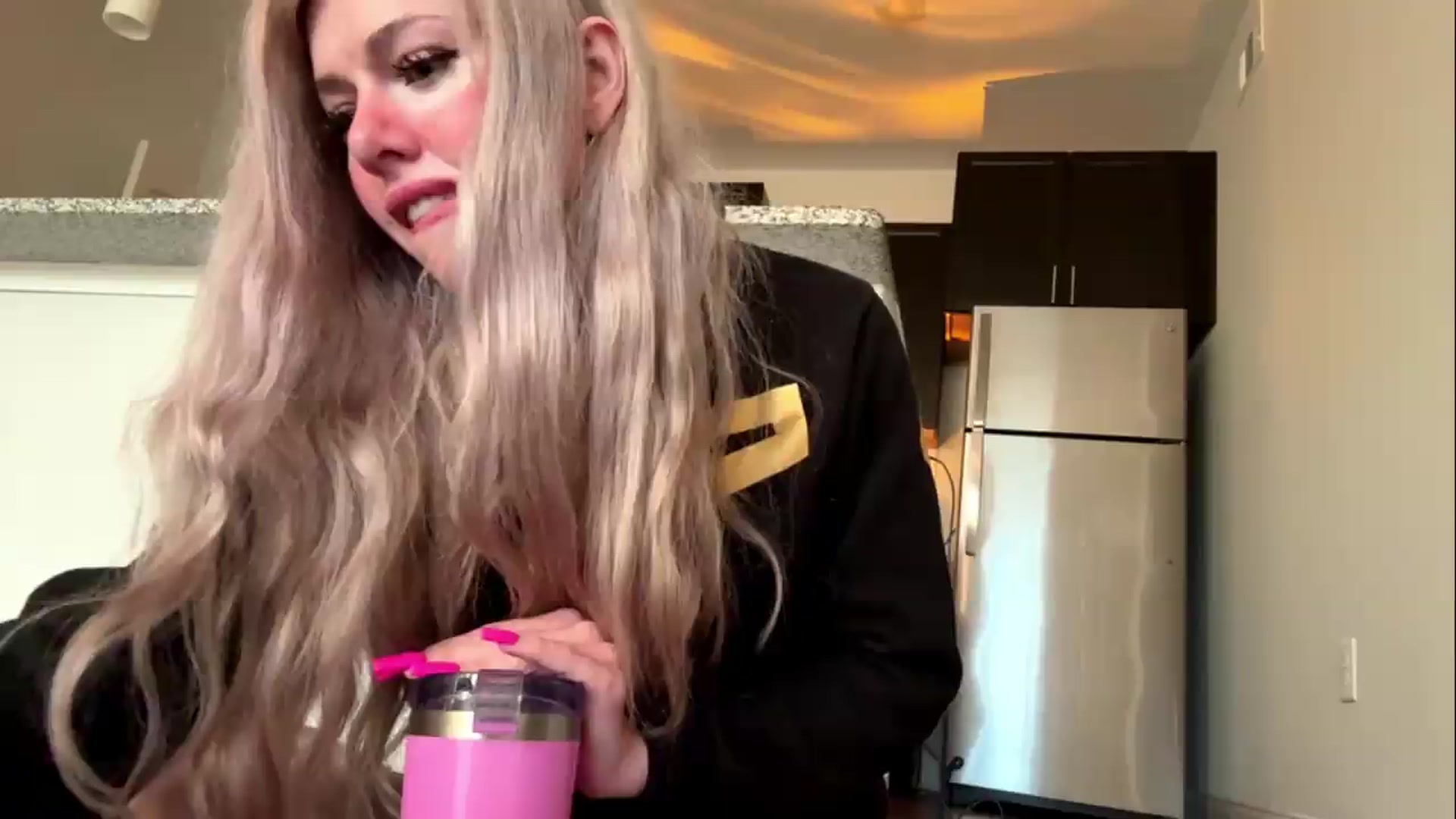 Gallery image thumbnail from DaddyProperty's myfreecams stream on, 05/18/2026, 23:55 image 10 of 20