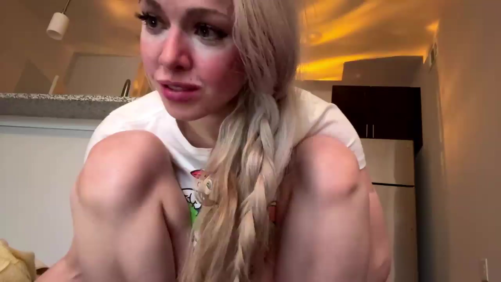 Gallery image thumbnail from DaddyProperty's myfreecams stream on, 05/22/2026, 22:28 image 2 of 20