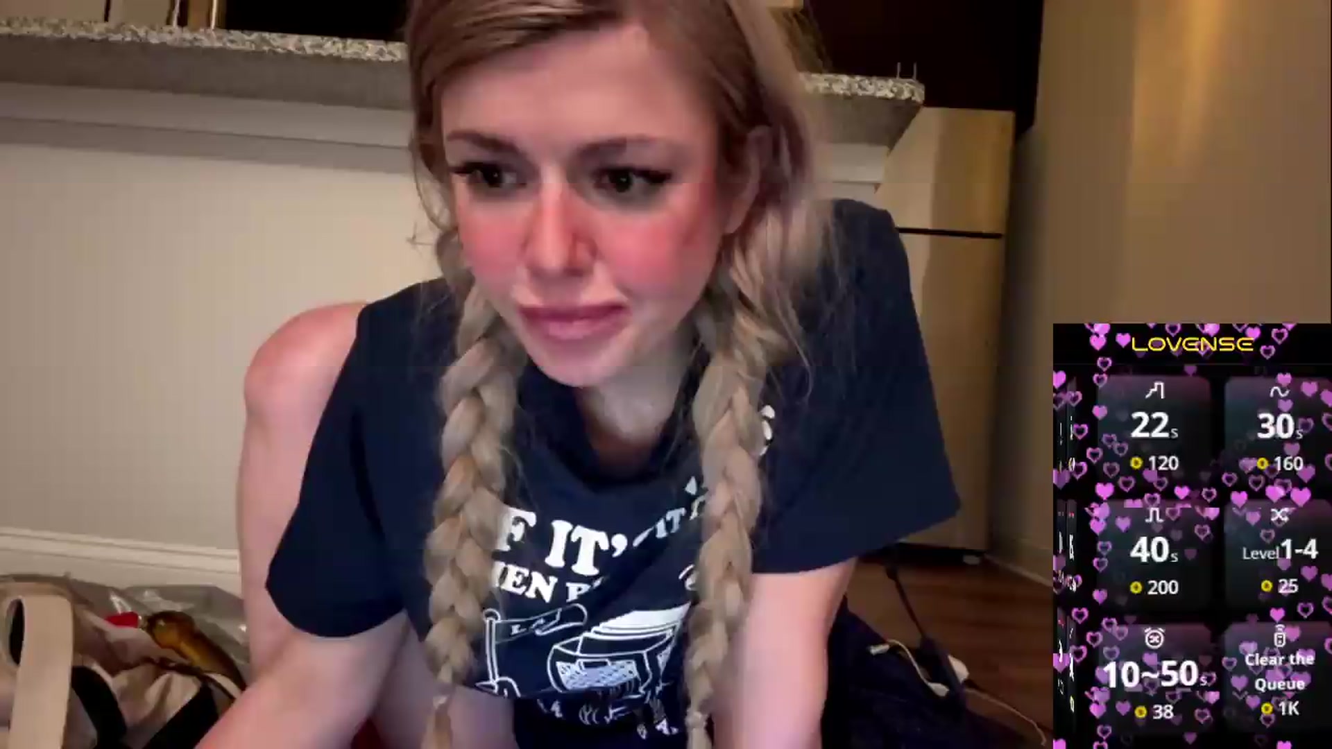 Gallery image thumbnail from DaddyProperty's myfreecams stream on, 06/04/2026, 10:28 image 13 of 20