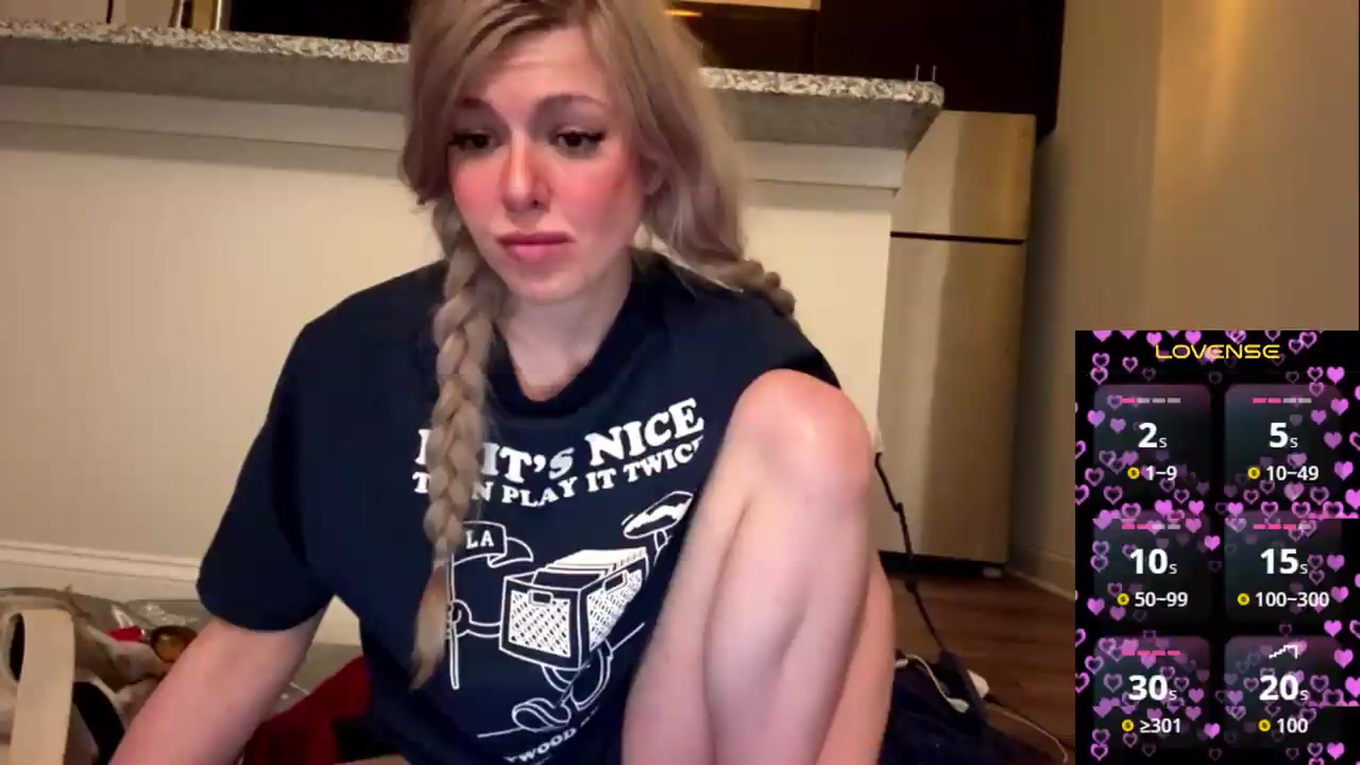Gallery image thumbnail from DaddyProperty's myfreecams stream on, 06/04/2026, 10:28 image 6 of 20
