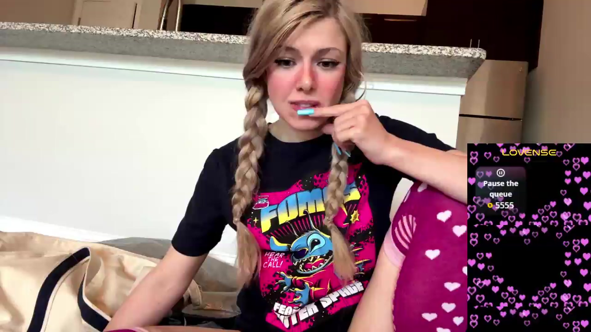Gallery image thumbnail from DaddyProperty's myfreecams stream on, 06/05/2026, 17:41 image 20 of 20