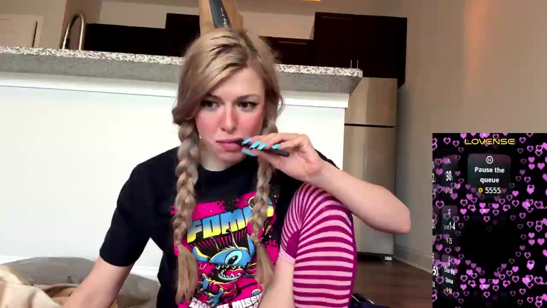 Gallery image thumbnail from DaddyProperty's myfreecams stream on, 06/05/2026, 19:31 image 2 of 20