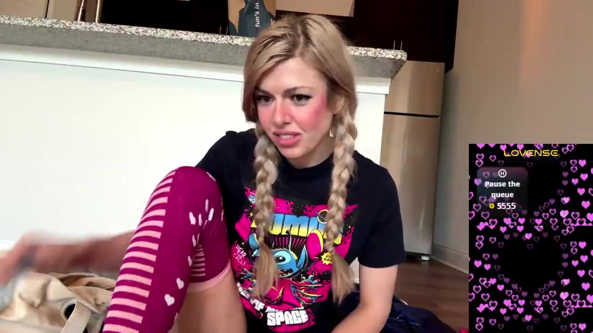 Gallery image thumbnail from DaddyProperty's myfreecams stream on, 06/05/2026, 19:31 image 16 of 20