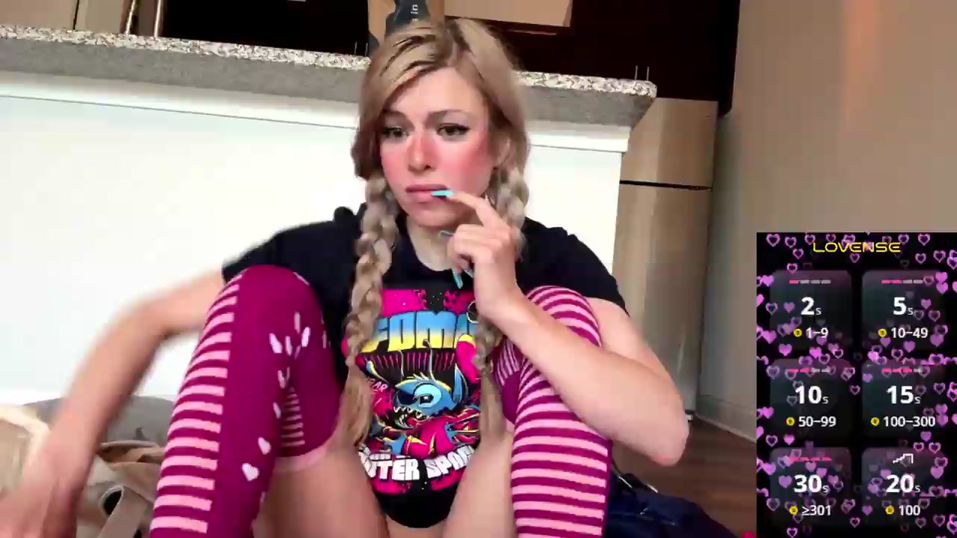 Gallery image thumbnail from DaddyProperty's myfreecams stream on, 06/05/2026, 19:31 image 10 of 20