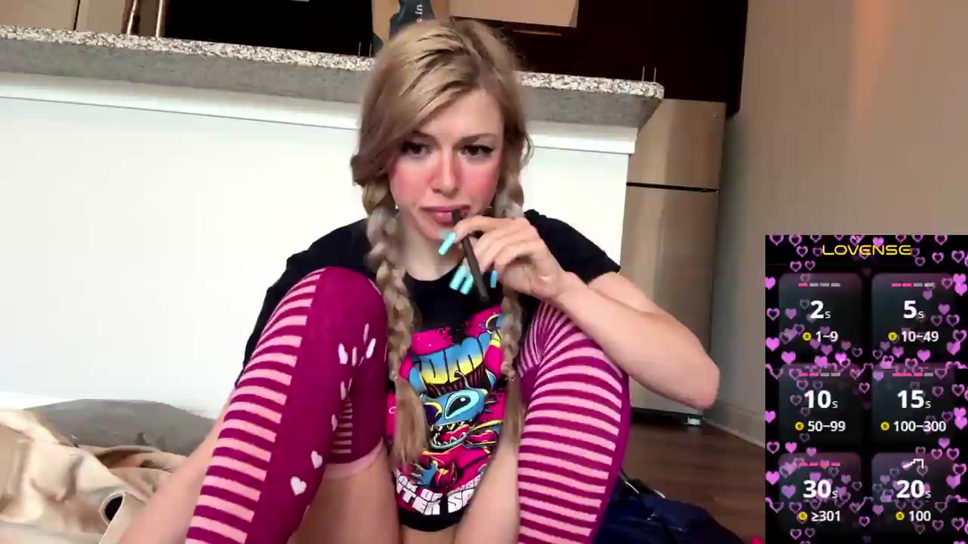 Gallery image thumbnail from DaddyProperty's myfreecams stream on, 06/05/2026, 19:31 image 5 of 20