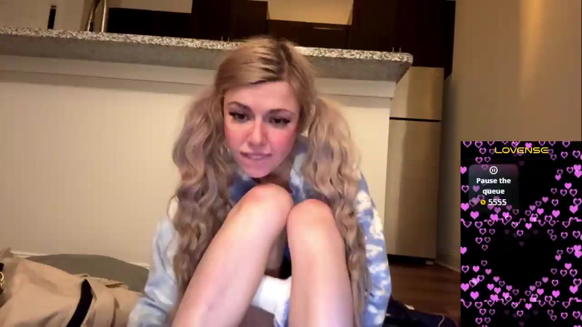 Gallery image thumbnail from DaddyProperty's myfreecams stream on, 06/07/2026, 09:08 image 2 of 20