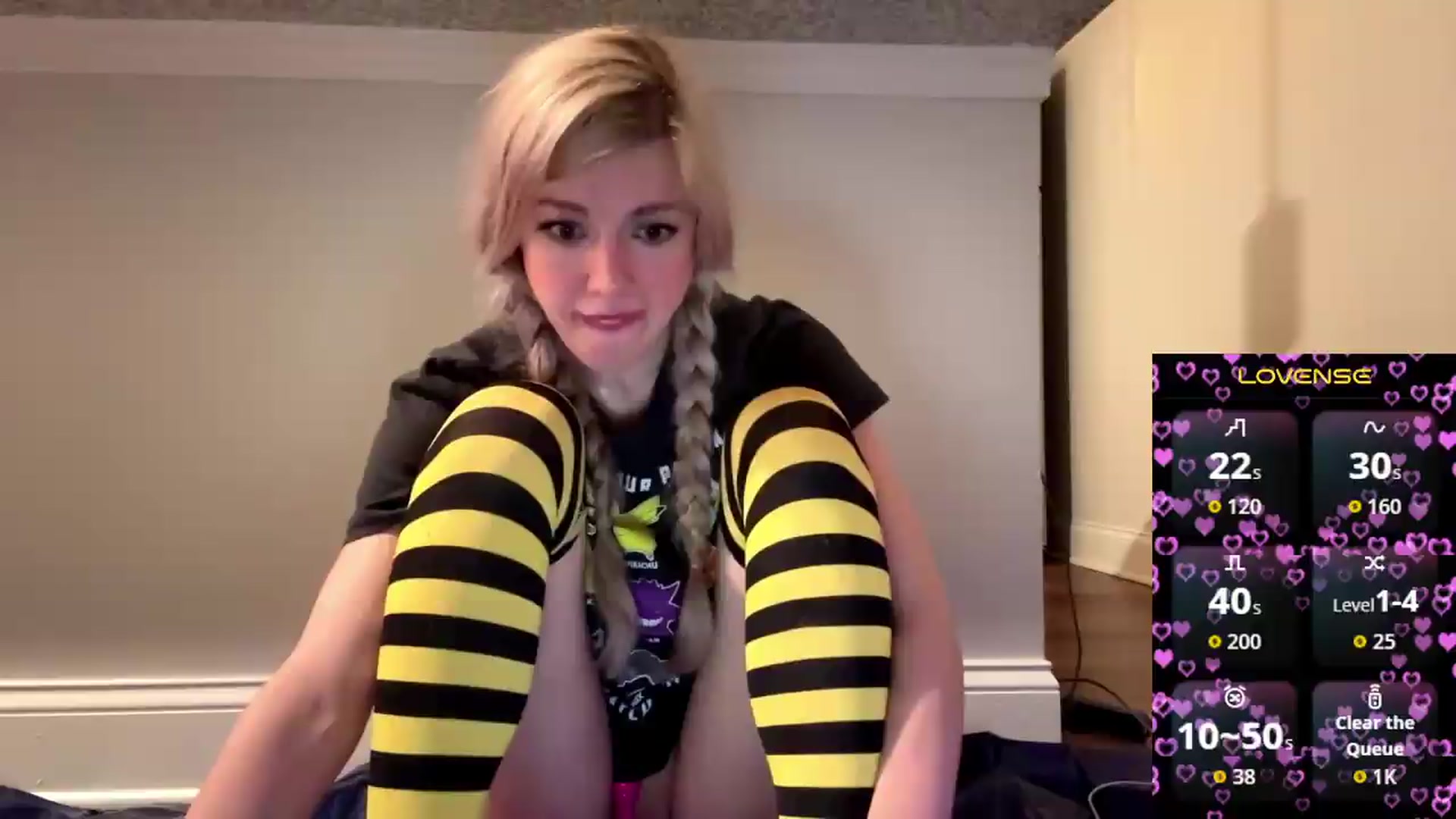 Gallery image thumbnail from DaddyProperty's myfreecams stream on, 06/10/2026, 08:21 image 9 of 20