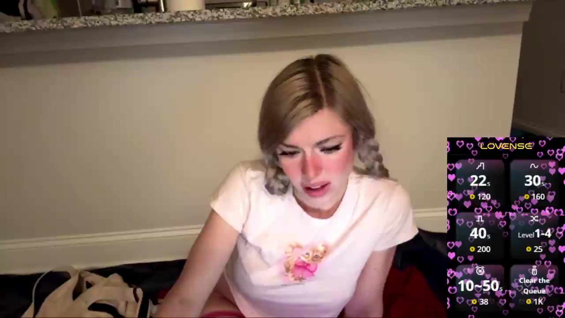 Gallery image thumbnail from DaddyProperty's myfreecams stream on, 06/14/2026, 08:14 image 7 of 20