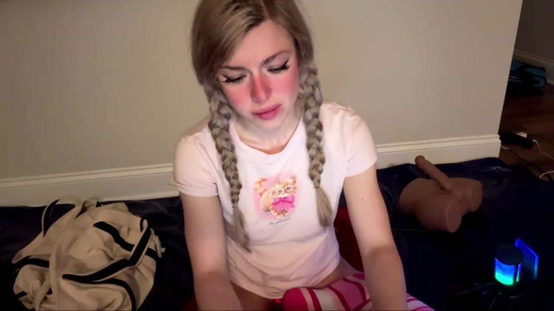 Gallery image thumbnail from DaddyProperty's myfreecams stream on, 06/14/2026, 09:40 image 6 of 20