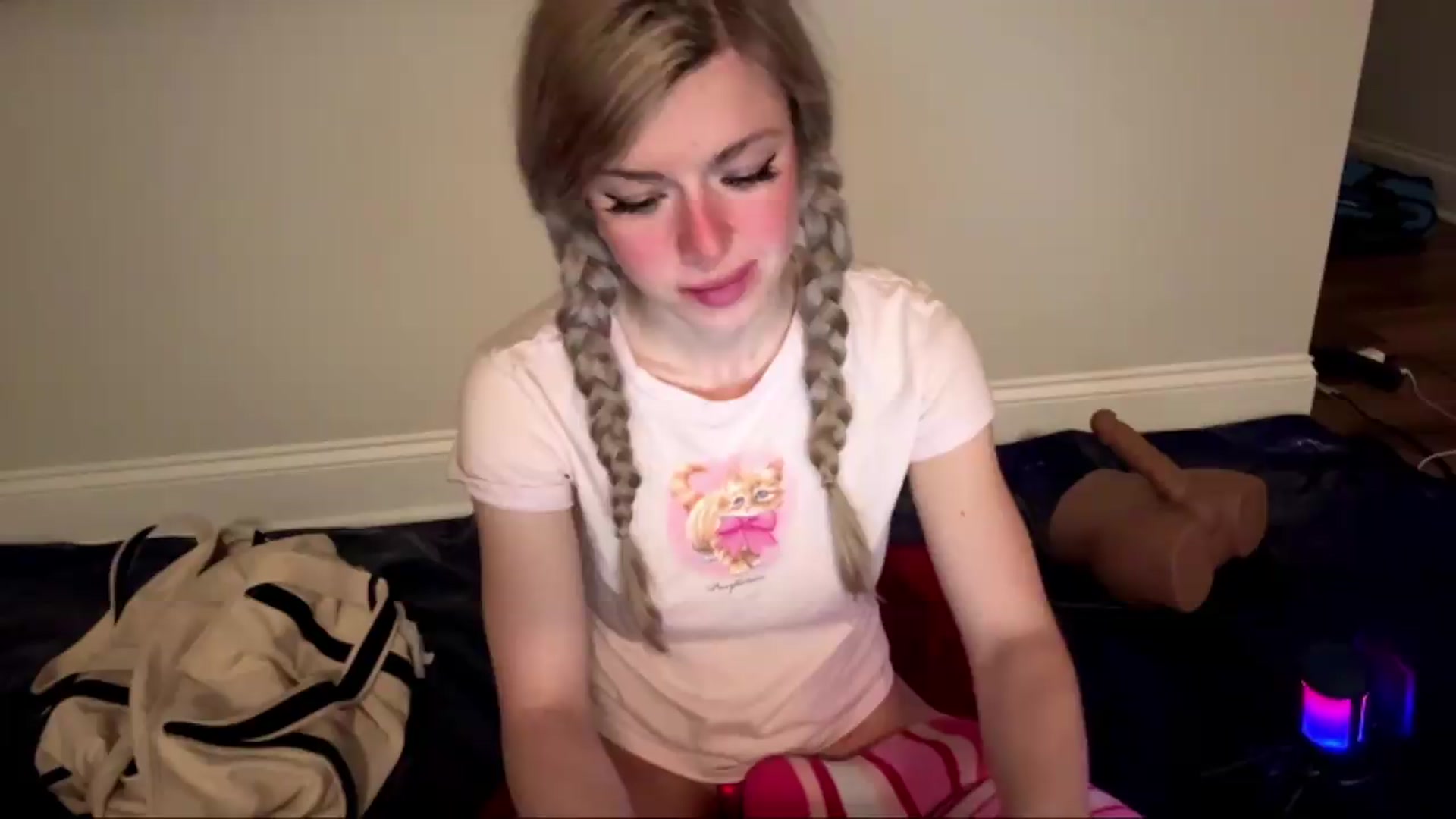 Gallery image thumbnail from DaddyProperty's myfreecams stream on, 06/14/2026, 09:40 image 3 of 20