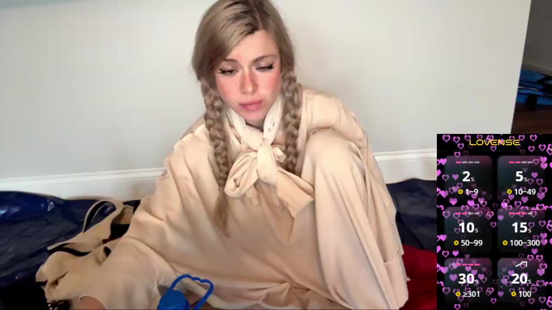 Gallery image thumbnail from DaddyProperty's myfreecams stream on, 06/14/2026, 20:01 image 12 of 20
