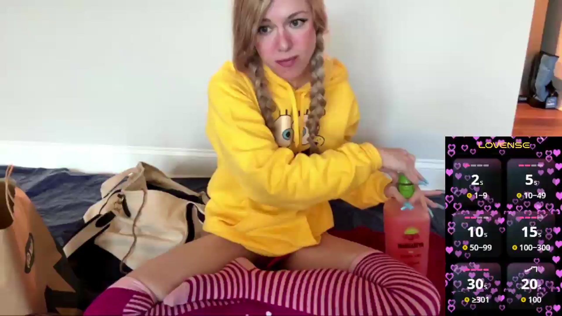 Gallery image thumbnail from DaddyProperty's myfreecams stream on, 06/20/2026, 22:12 image 17 of 20