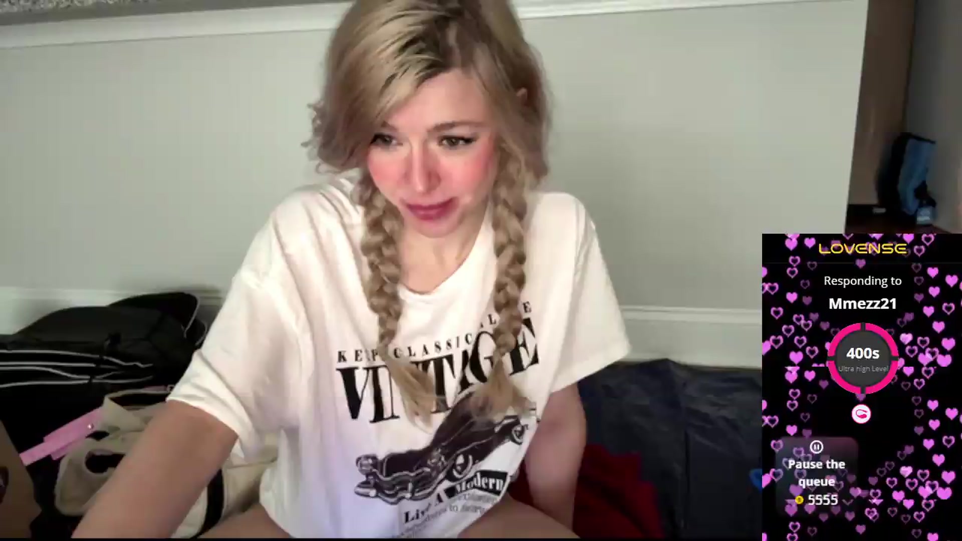 Gallery image thumbnail from DaddyProperty's myfreecams stream on, 06/26/2026, 14:22 image 17 of 20