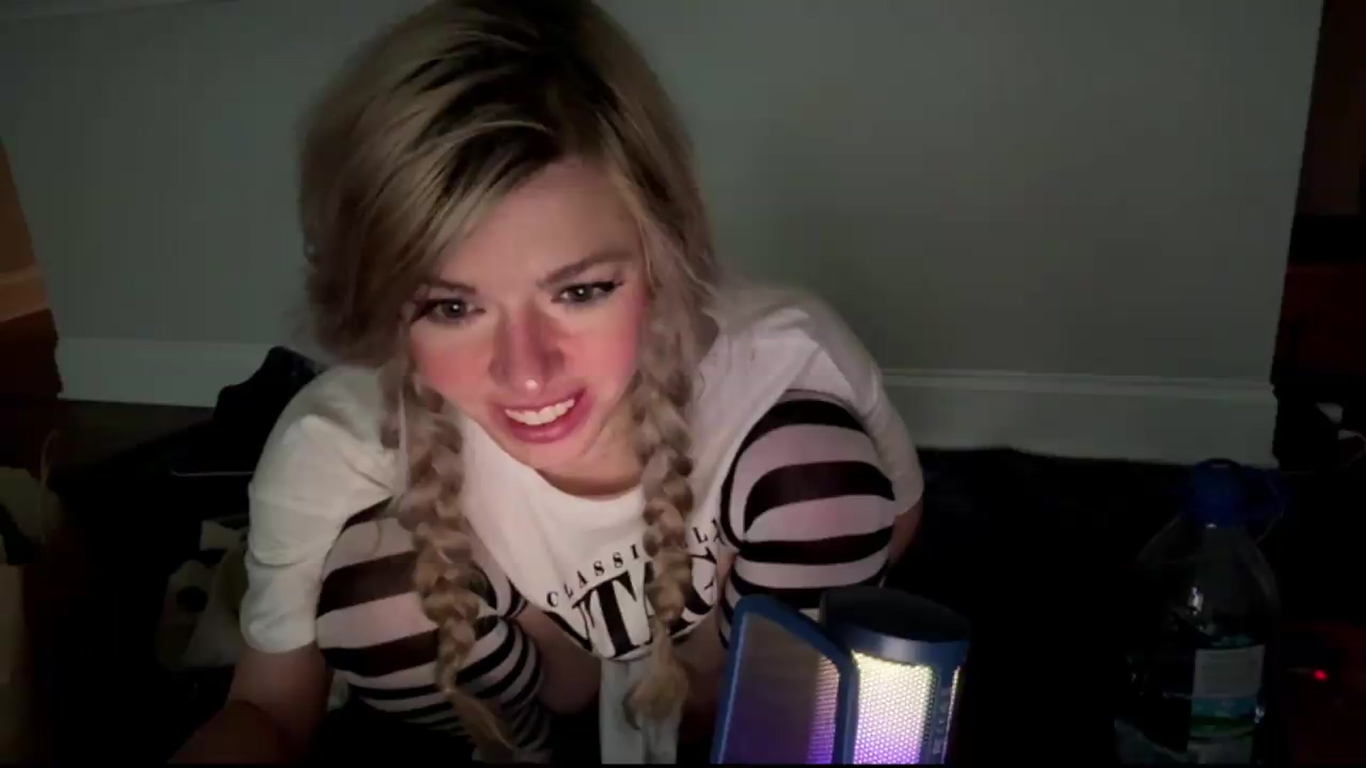 Gallery image thumbnail from DaddyProperty's myfreecams stream on, 06/27/2026, 24:12 image 16 of 20