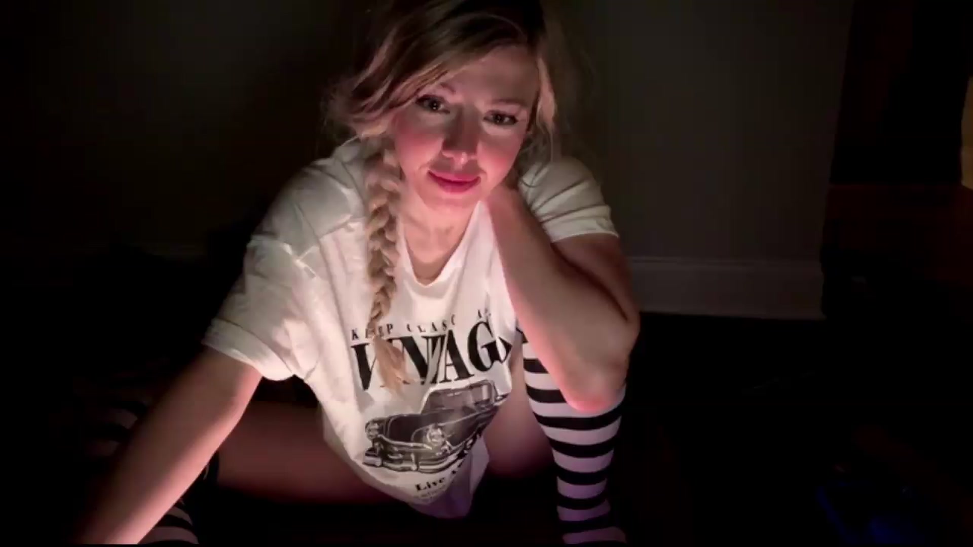 Gallery image thumbnail from DaddyProperty's myfreecams stream on, 06/27/2026, 01:51 image 17 of 20