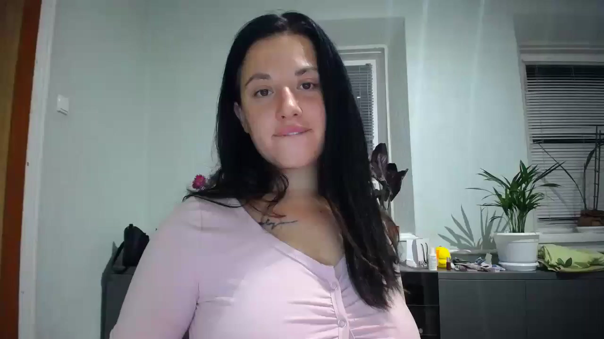 Gallery image thumbnail from DaddyWFantast's myfreecams stream on, 08/25/2024, 19:12 image 14 of 20