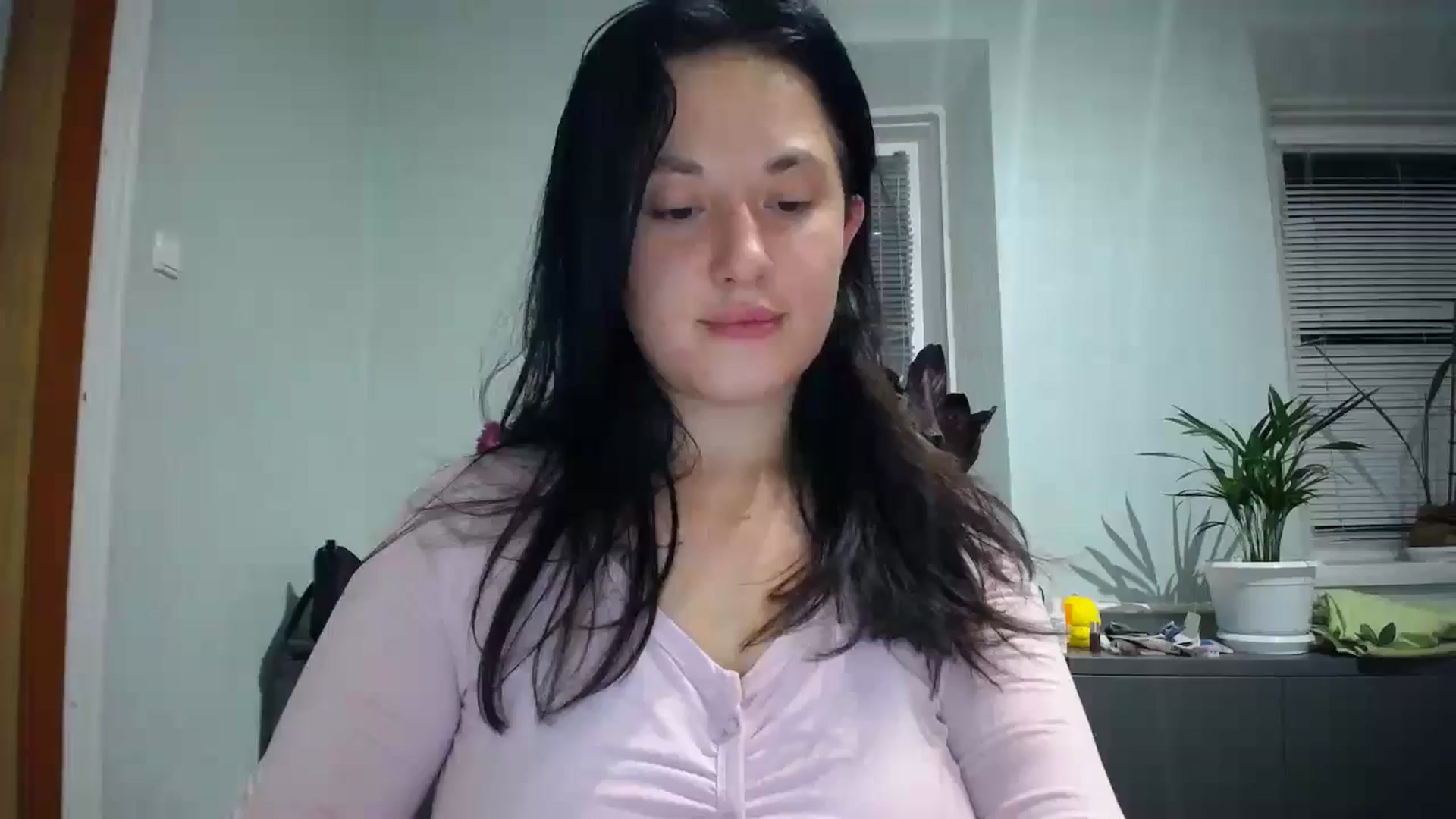 Gallery image thumbnail from DaddyWFantast's myfreecams stream on, 08/25/2024, 19:31 image 3 of 20