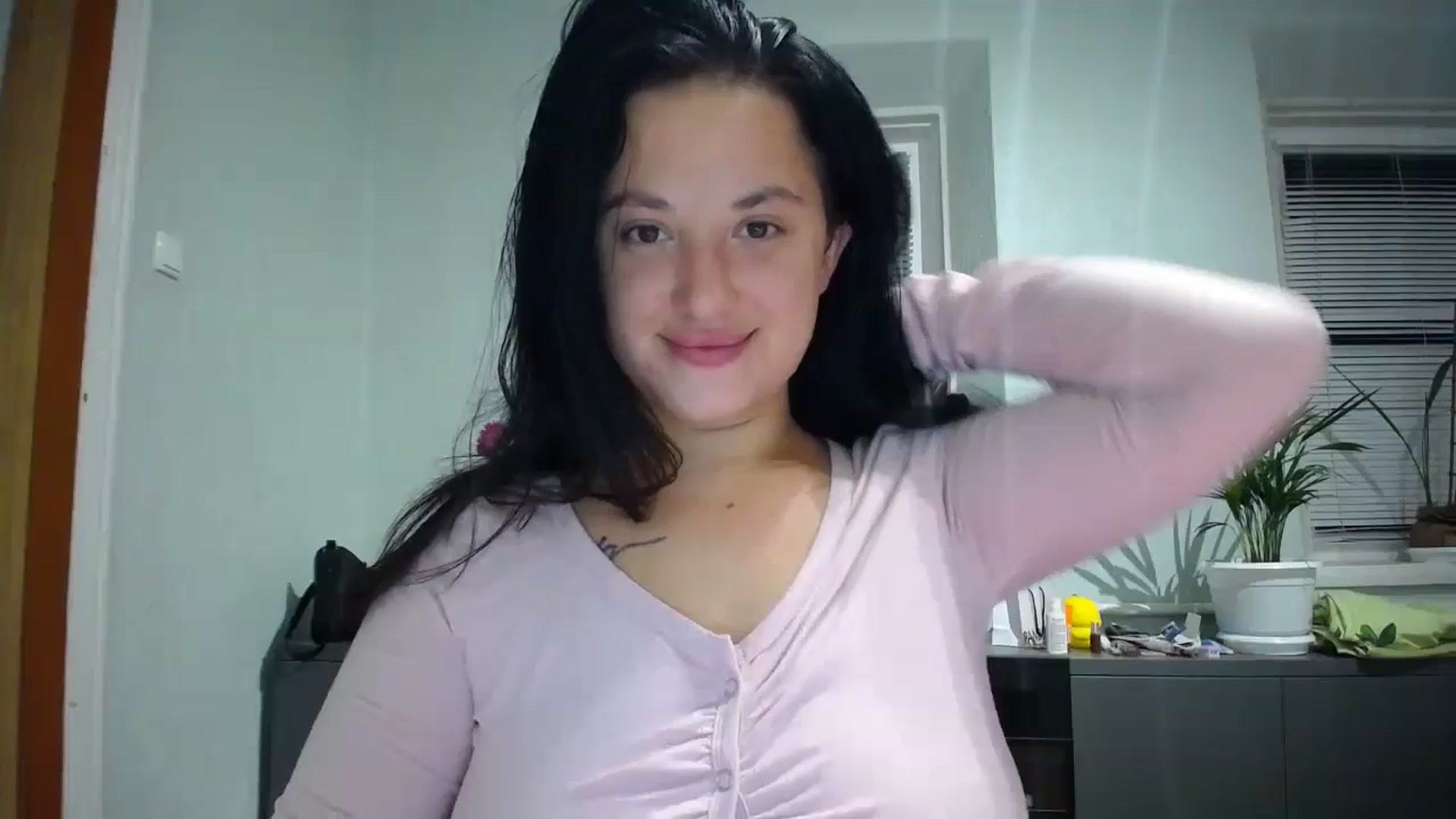 Gallery image thumbnail from DaddyWFantast's myfreecams stream on, 08/25/2024, 19:31 image 8 of 20