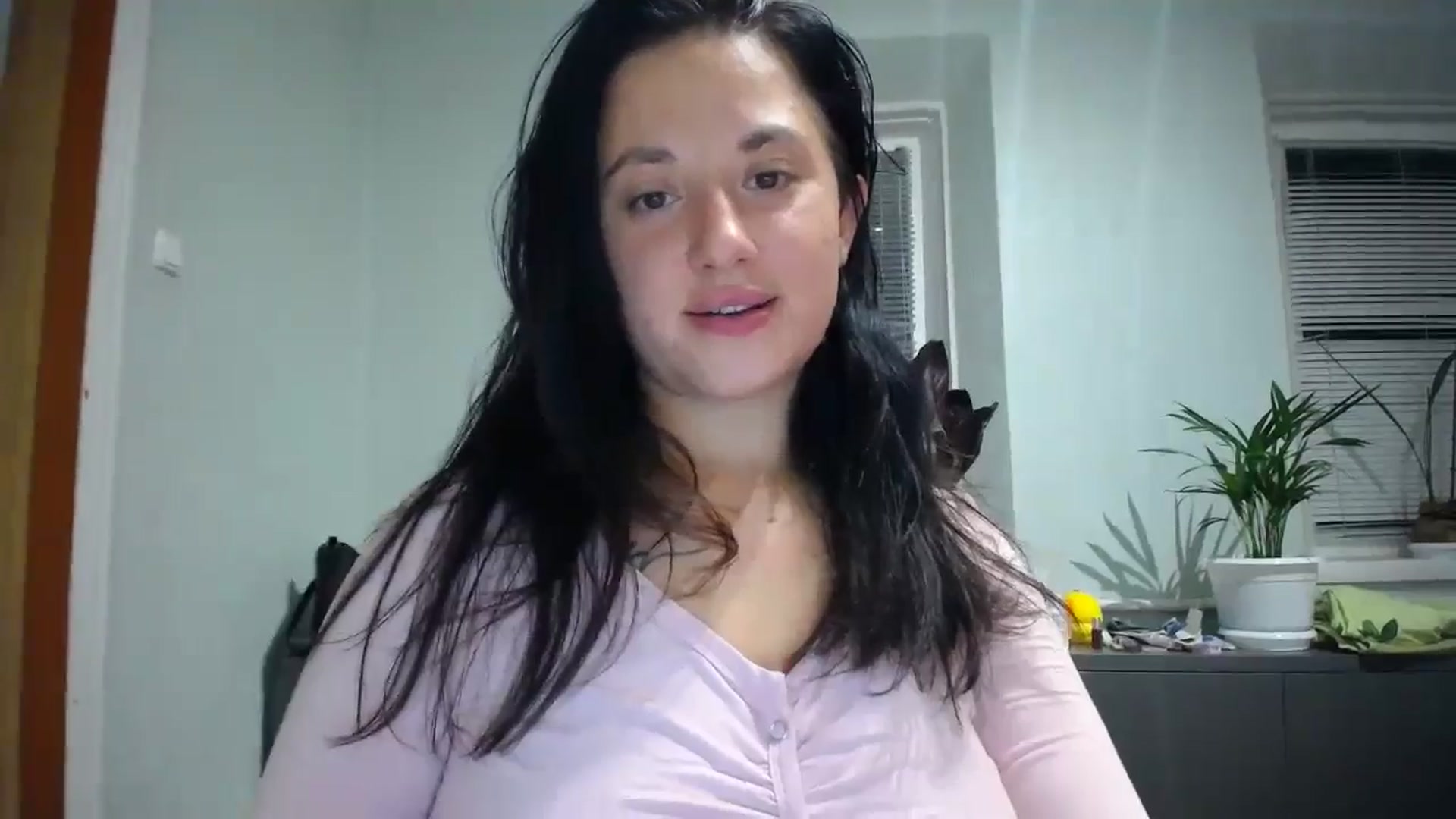 Gallery image thumbnail from DaddyWFantast's myfreecams stream on, 08/25/2024, 19:49 image 10 of 20