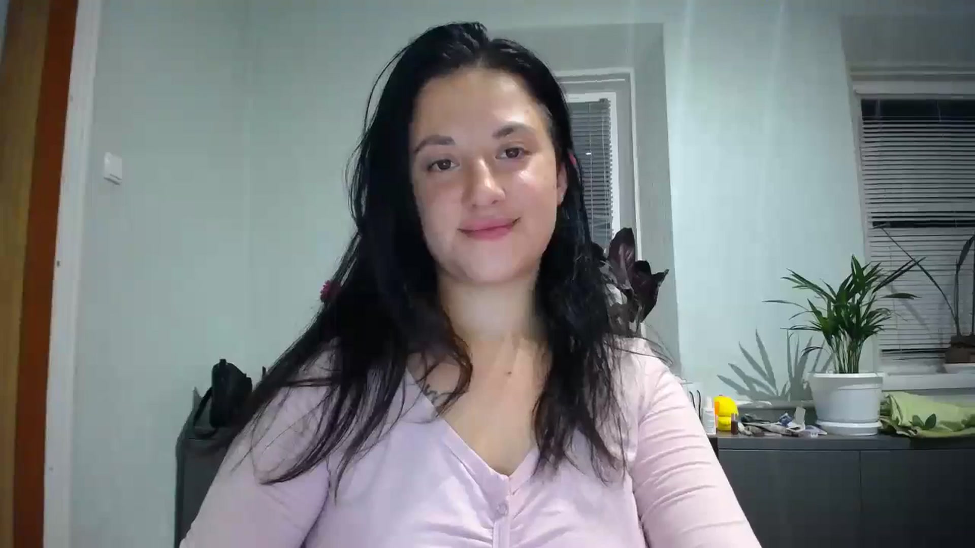 Gallery image thumbnail from DaddyWFantast's myfreecams stream on, 08/25/2024, 19:49 image 6 of 20