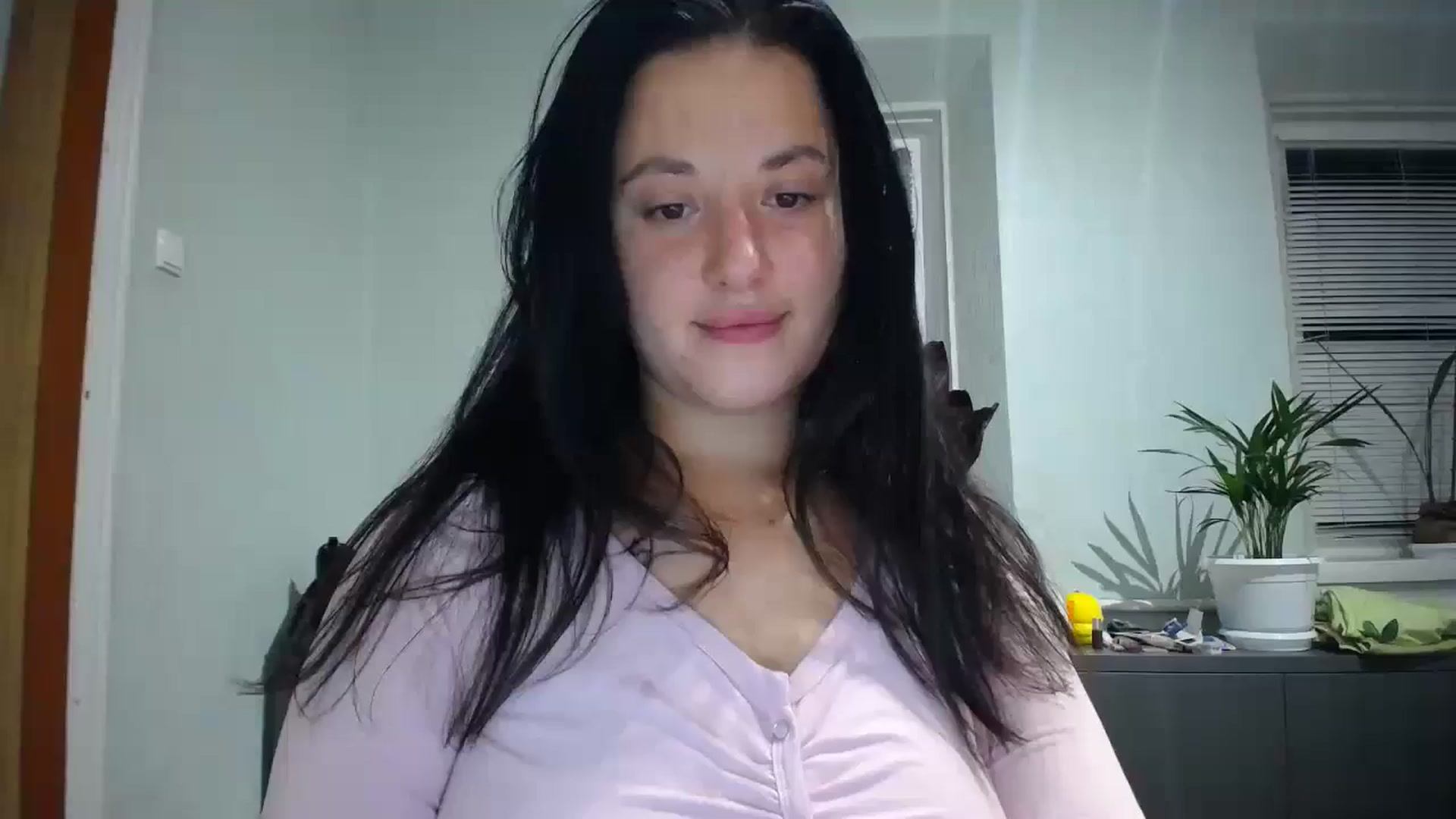 Gallery image thumbnail from DaddyWFantast's myfreecams stream on, 08/25/2024, 19:49 image 8 of 20